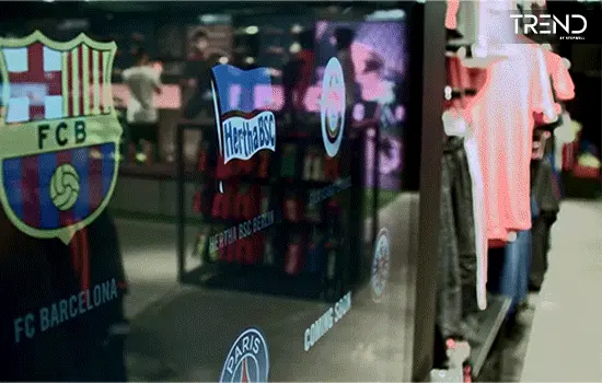 Commercial-Grade Display with Superior Visual Performance